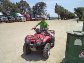 Date this funny Peru man Jhonatan from Lima PE582