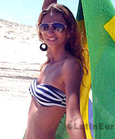 Date this charming Brazil girl Patricia from Fortaleza BR8380