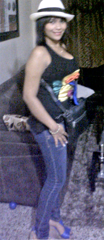 Date this hot Colombia girl Paola from Barranquilla CO10651