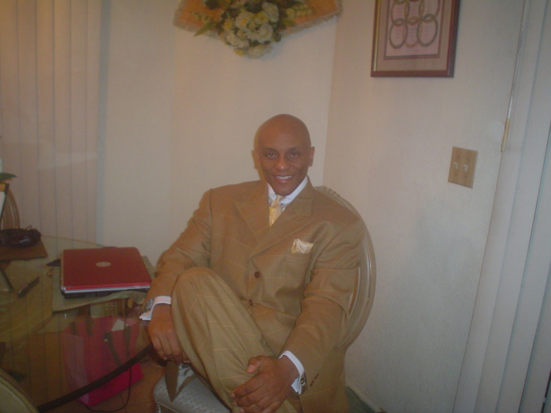 Date this beautiful United States man Pondre from Redondo Beach US13176