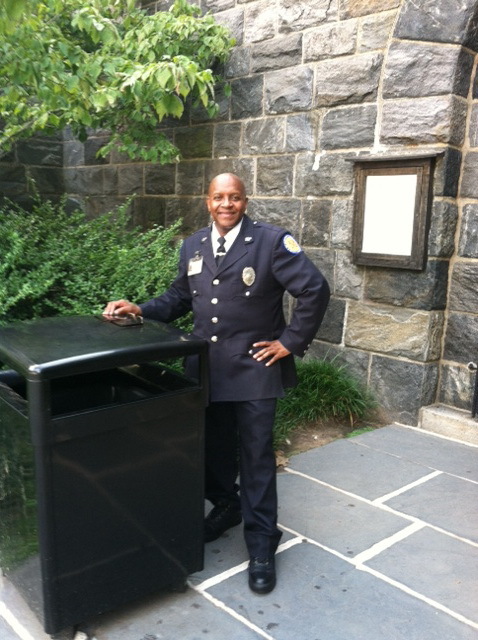 Date this georgeous United States man Hannibal Shaka from Jamaica US13249