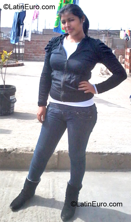 Date this passionate Peru girl Sharon paola from Lima PE728