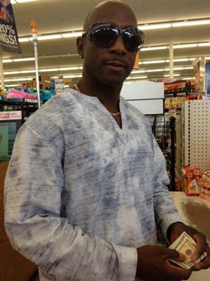 Date this athletic United States man Prince from Bishop US13398