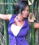 voluptuous France girl Rosie from Paris FR170