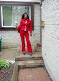 Date this happy Canada girl Vanilla from Ajax CA528