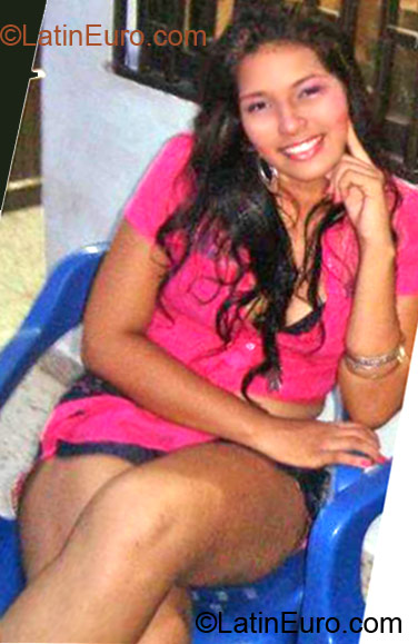 Date this exotic Colombia girl Yoli from Barranquilla CO10871