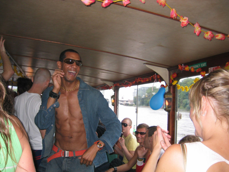 Date this good-looking United States man Quemega from London GB674