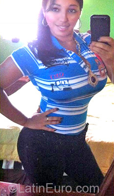 Date this stunning Dominican Republic girl Francy from San Francisco De Macoris DO11906