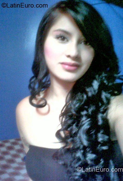 Date this passionate Colombia girl Gisela from Bogota CO10952