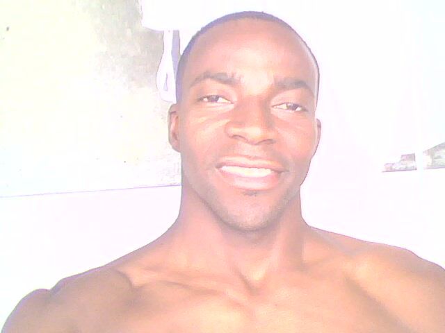 Date this cute Colombia man Yancarlos garib from Cali CO11081