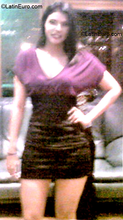 Date this passionate Colombia girl Carolina from Cali CO11129