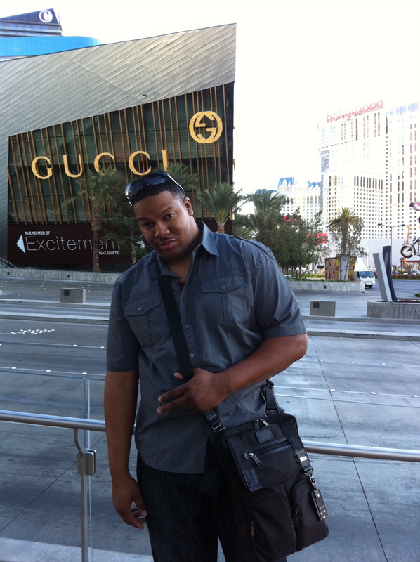 Date this young United States man Donovan from Houston US13507