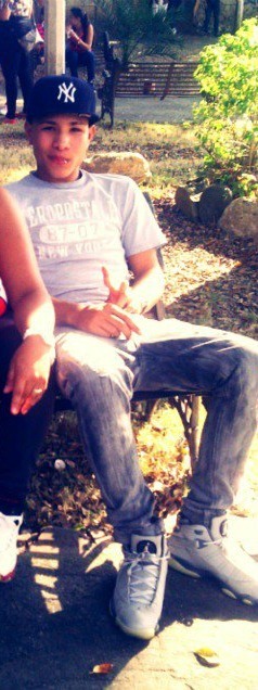 Date this beautiful Dominican Republic man Stiven Rafael from Santiago DO12053