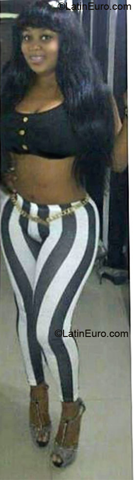 Date this happy Colombia girl Claudia from Cali CO11278