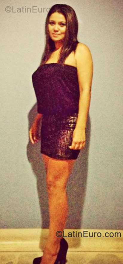 Date this pretty Colombia girl Diana from Neiva CO11343