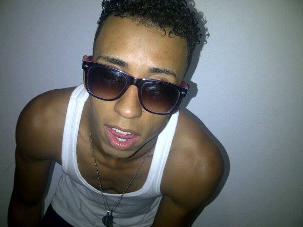 Date this gorgeous Dominican Republic man Kenny adolfo from Santo Domingo DO12631