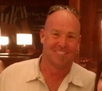 passionate United States man Kelly from Anaheim US13667