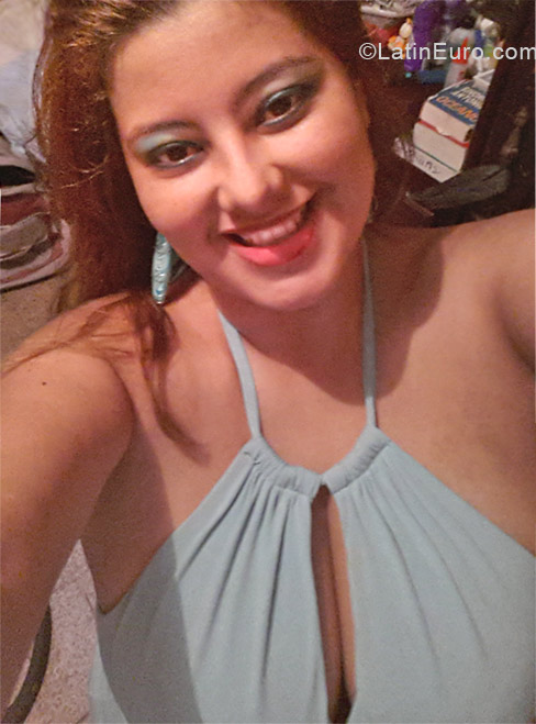 Date this foxy Honduras girl Rosario from Tegucigalpa HN797