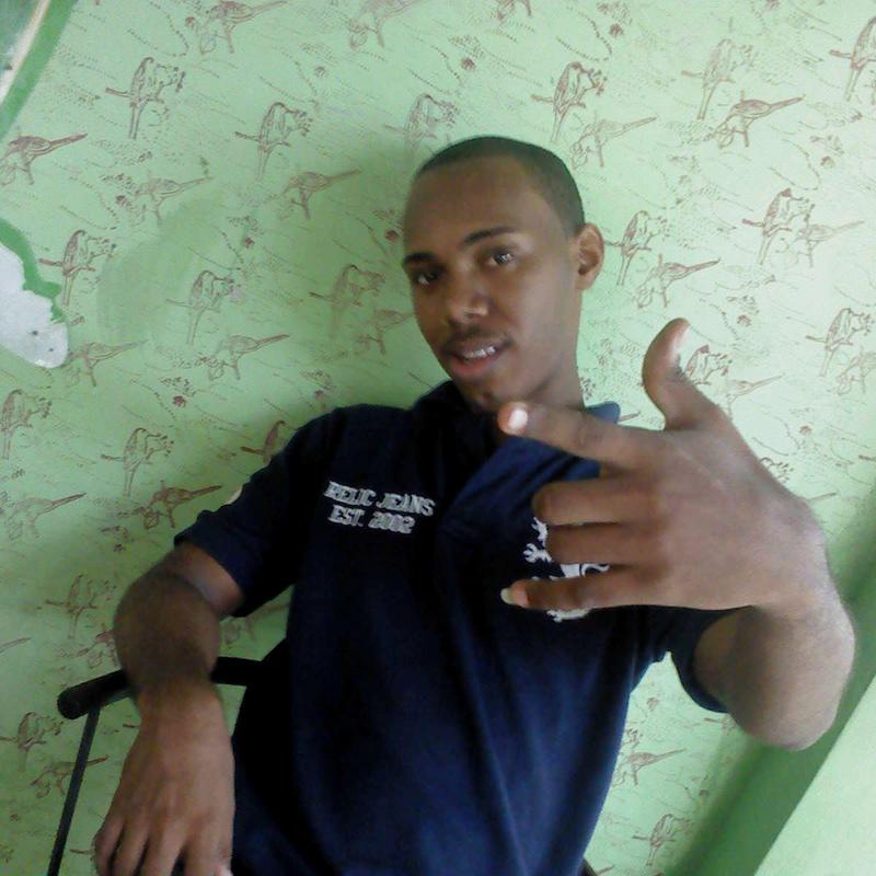 Date this good-looking Dominican Republic man Luisito from Santo Domingo DO13146