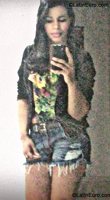 Date this nice looking Brazil girl Jeany from Teixeira De Freiras BR7245