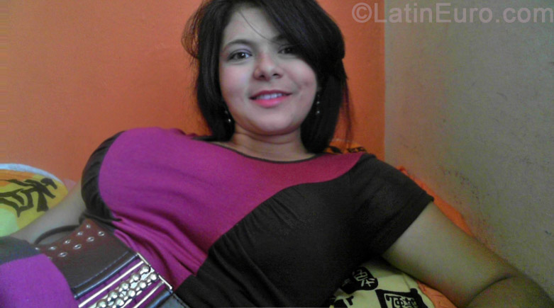 Date this lovely Colombia girl Carolina from Medellin CO16803