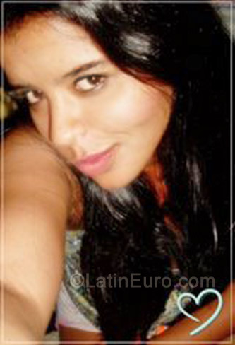 Date this sensual Brazil girl Viviane from Sao Paulo BR7263