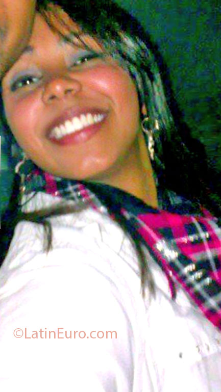 Date this cute Brazil girl Juliana from Sao Paulo BR7352