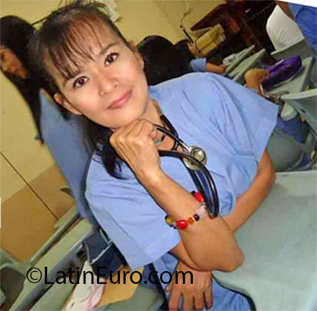 Date this beautiful Philippines girl Librada from Manila PH536