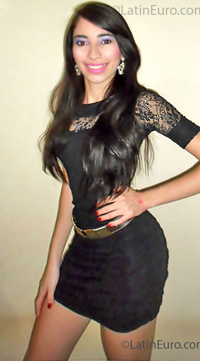 Date this young Brazil girl Tatyille from Goiania BR7373