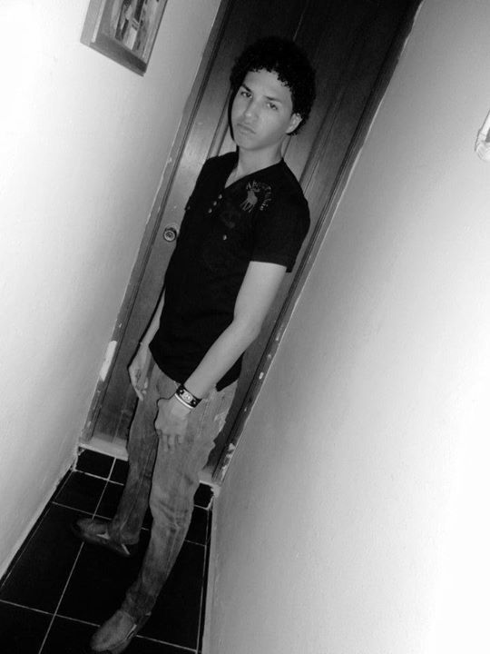 Date this beautiful Dominican Republic man Ariel Miguel from Santiago DO14020