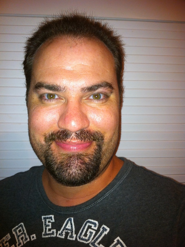 Date this hot United States man Wes from Kona US13895