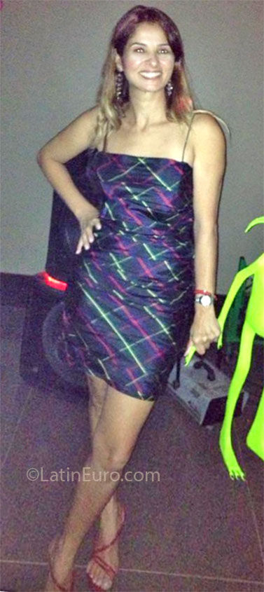 Date this good-looking Brazil girl Richester from Brasilia BR7466