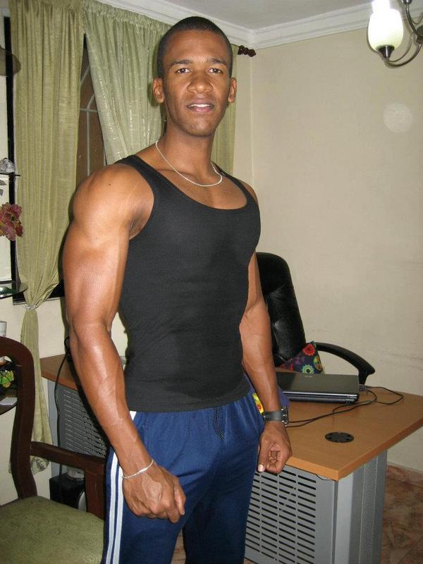 Date this delightful Dominican Republic man Jhonny from Santo Domingo DO14717