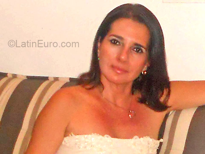 Date this foxy Brazil girl Virginia from Rio De Janeiro BR7588