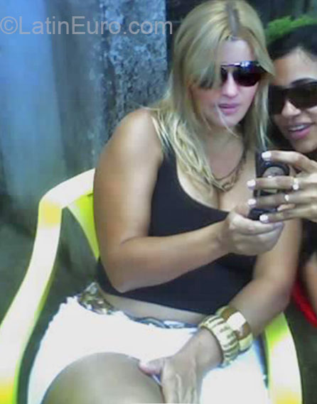 Date this beautiful Brazil girl Liliane from Salvador BR7591