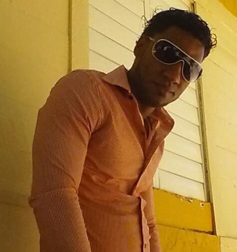 Date this foxy Dominican Republic man Elmorenito1420 from Santiago DO15009