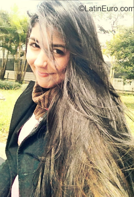 Date this pretty Brazil girl Shana from Sao Paulo BR7632