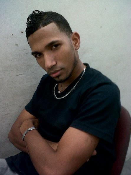 Date this athletic Dominican Republic man Jose Colon from Santiago De Los Caballeros DO15120