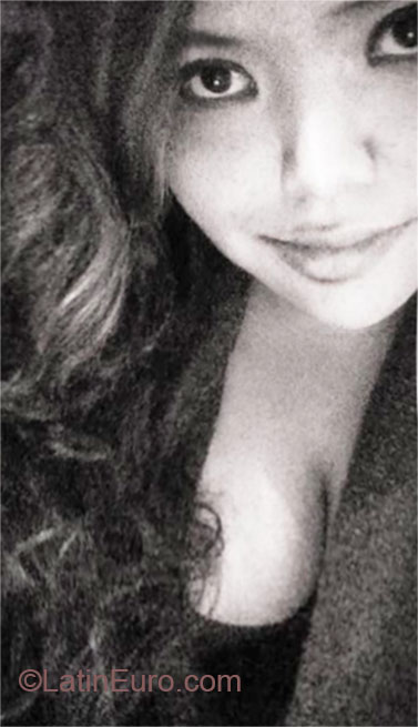 Date this foxy Mexico girl Brenda from Guadalajara MX996