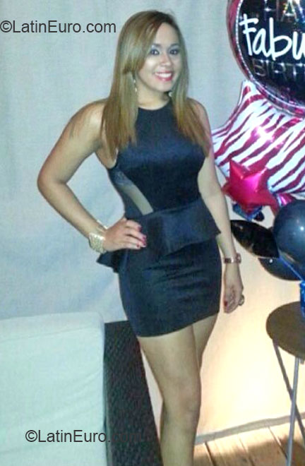 Date this delightful Panama girl AngieRP from Panama PA349