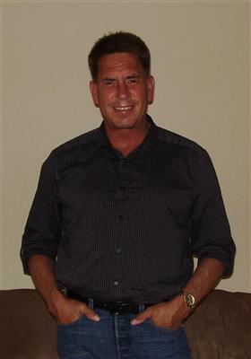 Date this georgeous United States man Ben from Concord US14194