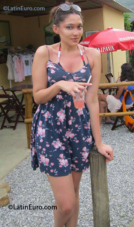Date this beautiful Brazil girl Amanda from Sao Paulo BR7793