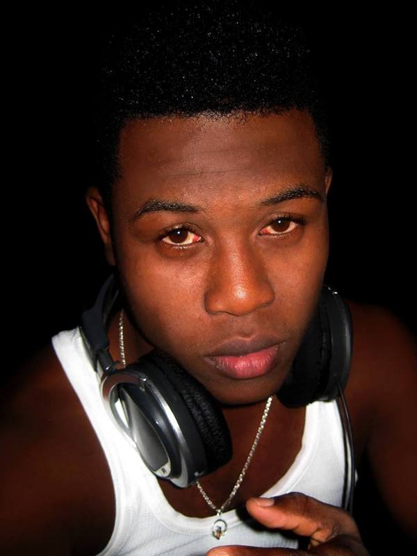 Date this voluptuous Dominican Republic man Kender from Santo Domingo DO15786