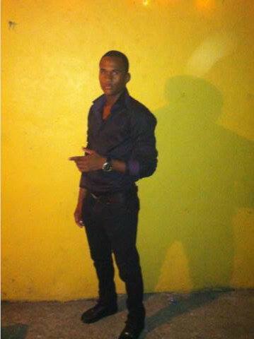 Date this georgeous Dominican Republic man Jesus from Republica Dominicana DO15835