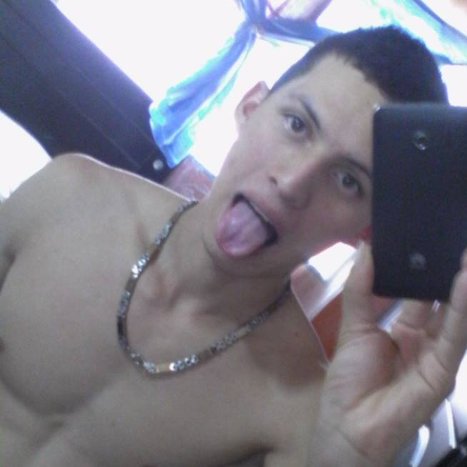 Date this athletic Colombia man Gil from Barramquilla CO13147