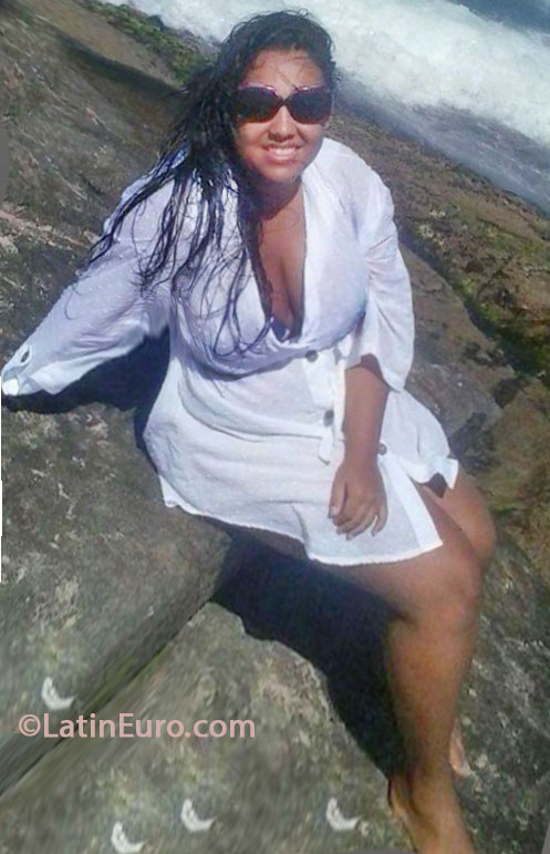 Date this foxy Brazil girl Thamiris from Casimiro De Abreu BR7863