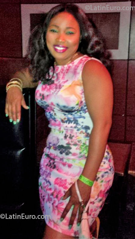 Date this foxy Jamaica girl Christine from Port Antonio JM1229