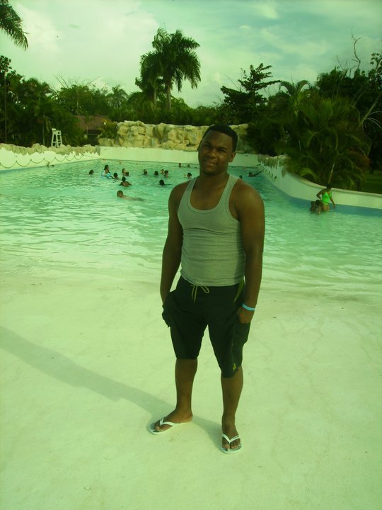 Date this stunning Dominican Republic man JOSE LUIS RUIZ from Santiago DO16371