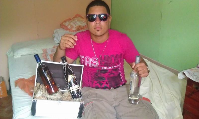 Date this attractive Dominican Republic man Altagrasias from San Pedro De Macori DO16386