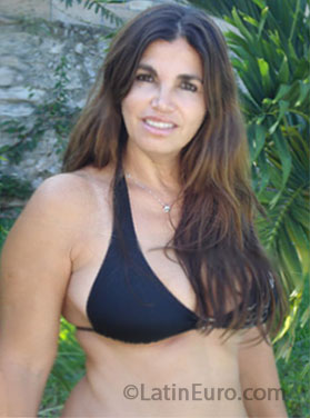 Date this passionate Mexico girl Marilene from Merida MX1380